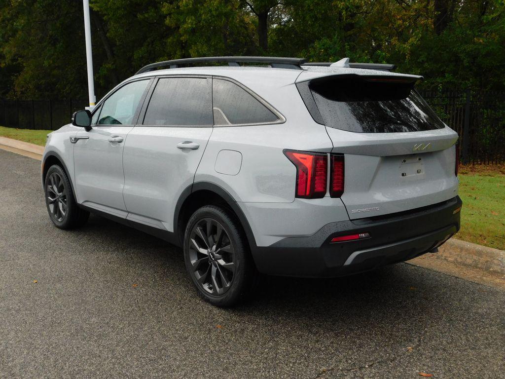 used 2023 Kia Sorento car, priced at $29,518