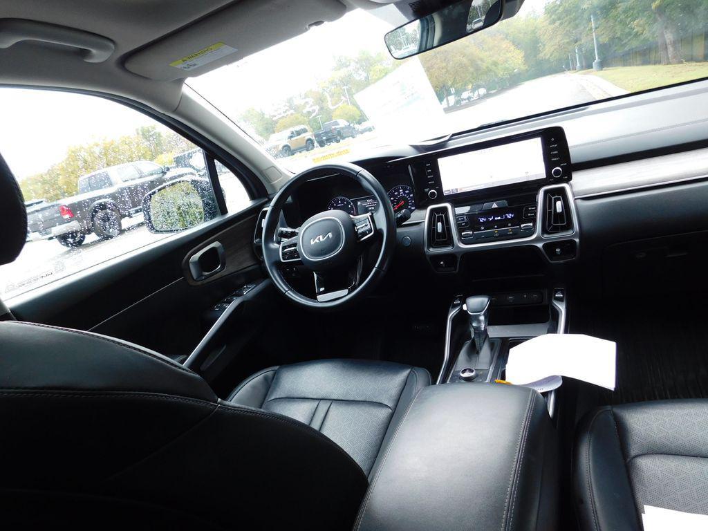 used 2023 Kia Sorento car, priced at $29,518