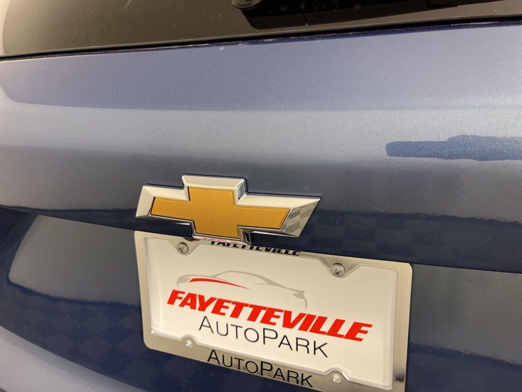 new 2026 Chevrolet Equinox car, priced at $29,995