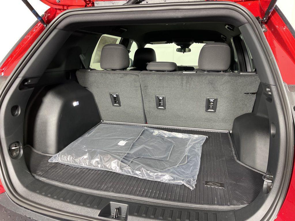 new 2026 Chevrolet Equinox car, priced at $31,315