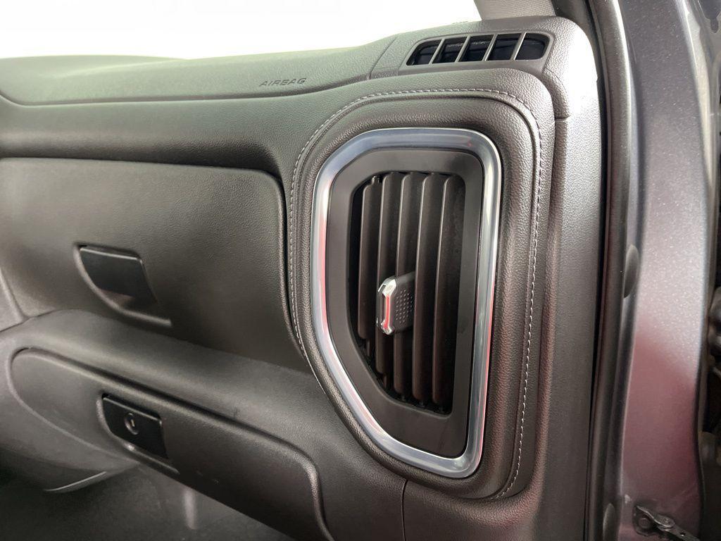 used 2022 Chevrolet Silverado 1500 car, priced at $33,385