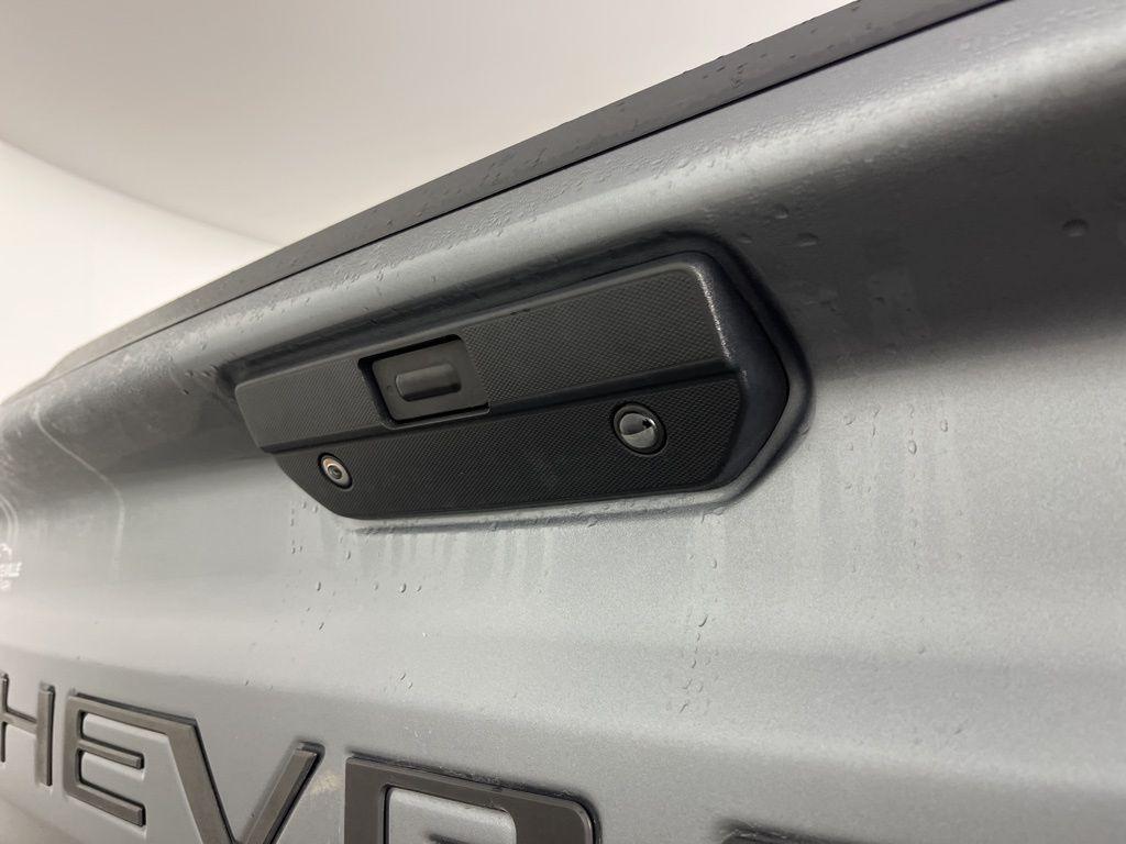 used 2022 Chevrolet Silverado 1500 car, priced at $33,385