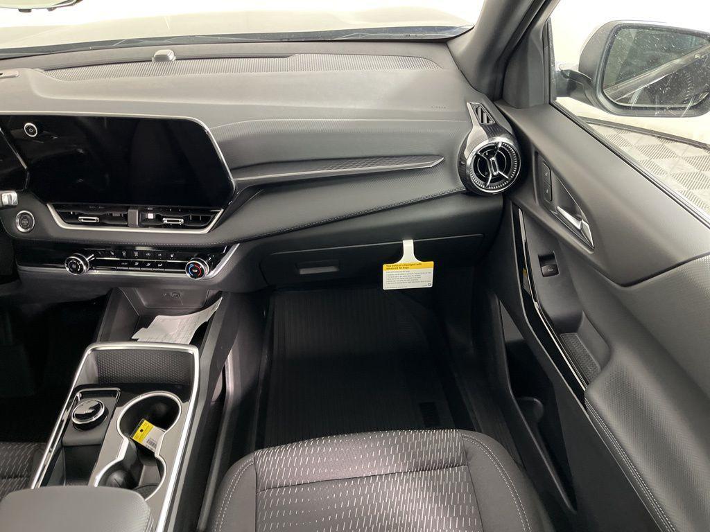 new 2026 Chevrolet Equinox car, priced at $33,765