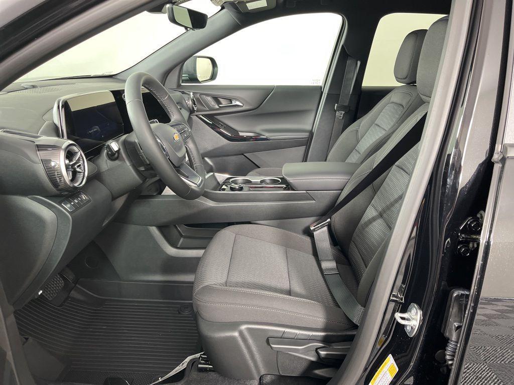 new 2026 Chevrolet Equinox car, priced at $33,765