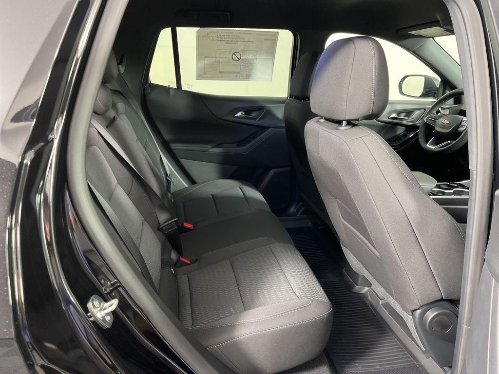 new 2026 Chevrolet Equinox car, priced at $33,765