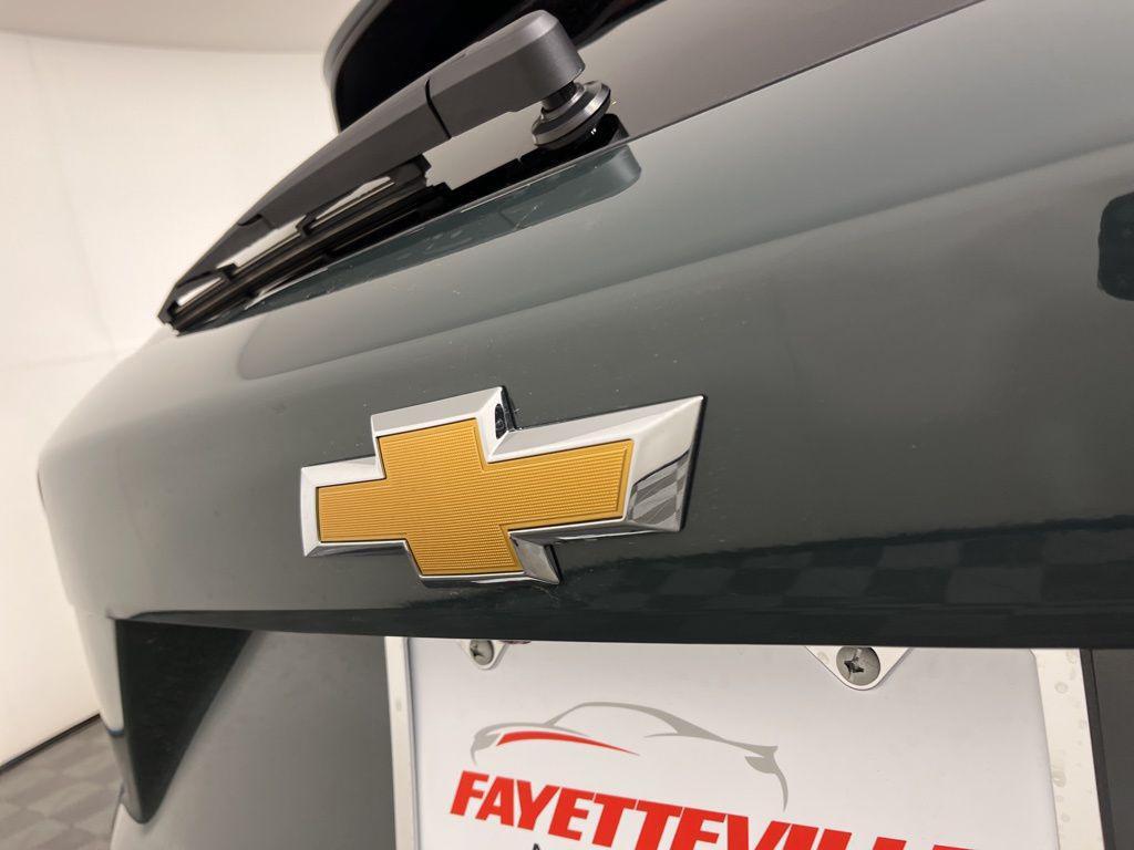new 2025 Chevrolet Trax car, priced at $25,750