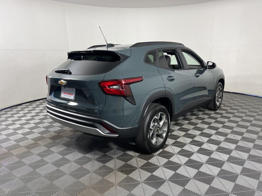 new 2025 Chevrolet Trax car, priced at $25,750