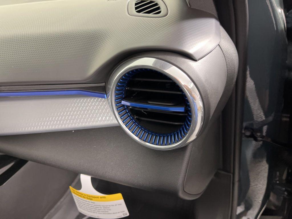 new 2025 Chevrolet Trax car, priced at $25,750