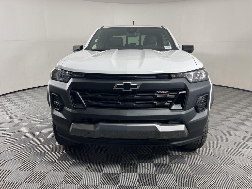 new 2026 Chevrolet Colorado car, priced at $45,660