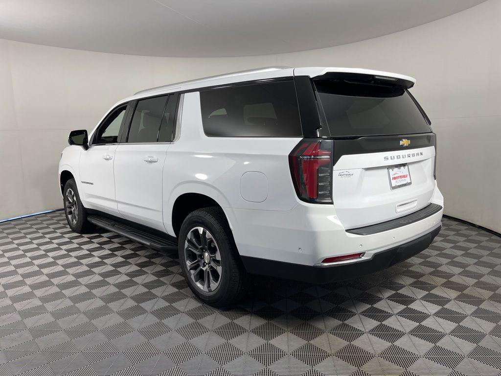 new 2025 Chevrolet Suburban car, priced at $69,380