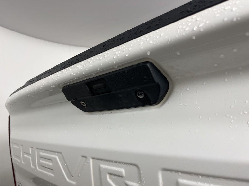 used 2021 Chevrolet Silverado 1500 car, priced at $39,300
