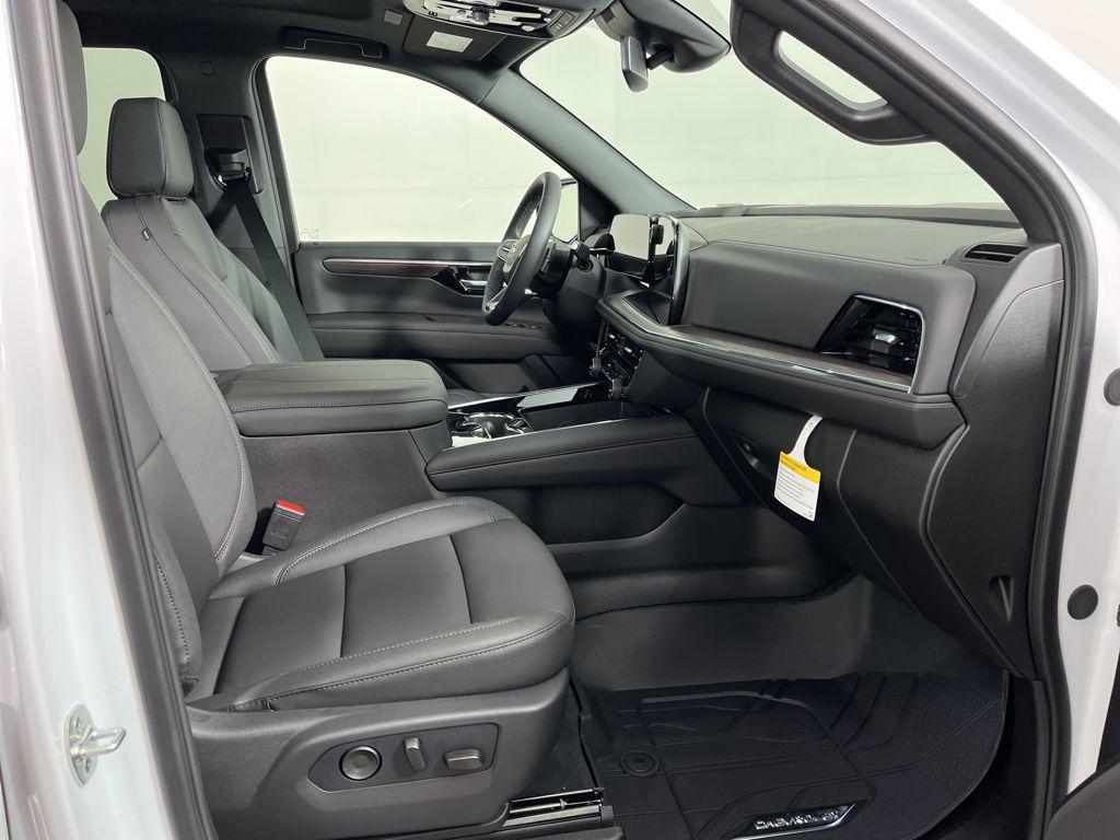 new 2026 Chevrolet Suburban car, priced at $80,720