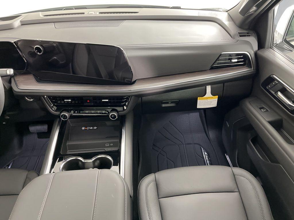 new 2026 Chevrolet Suburban car, priced at $80,720