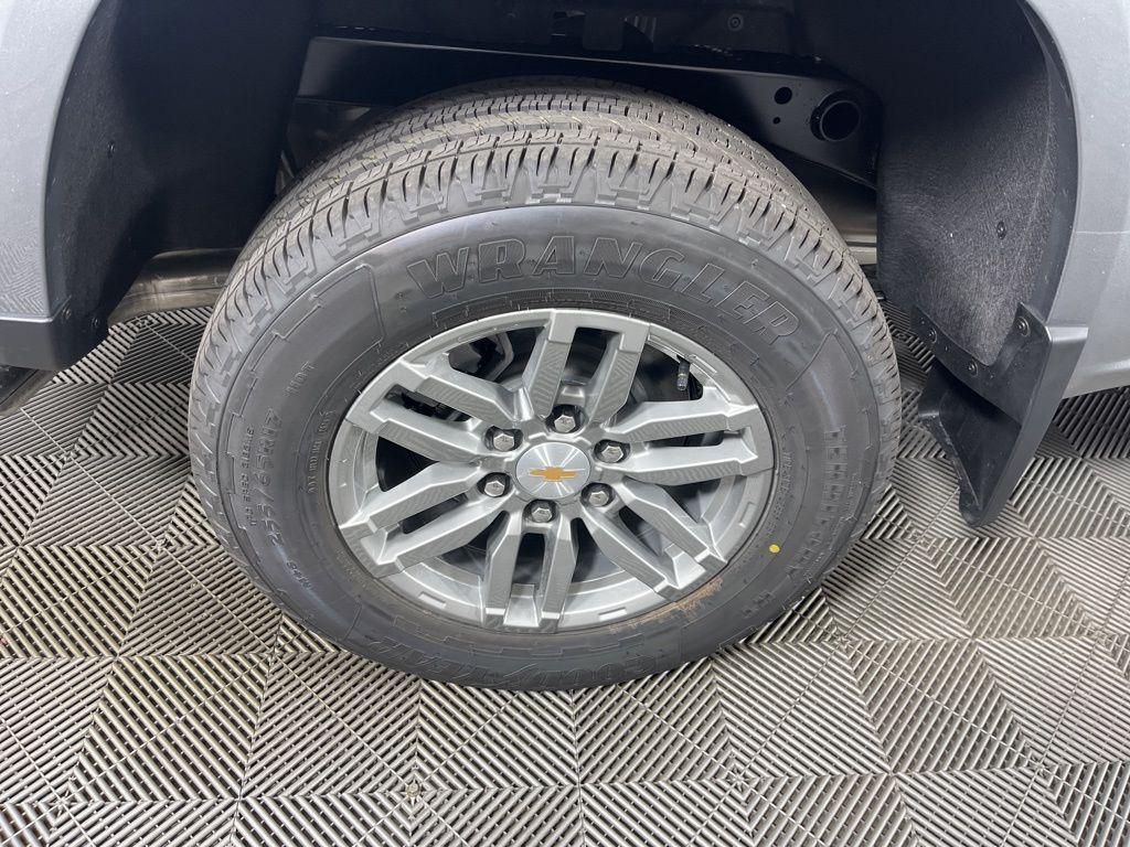 new 2026 Chevrolet Colorado car, priced at $46,800