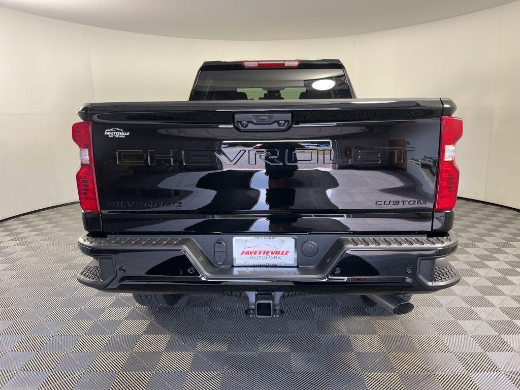 new 2025 Chevrolet Silverado 2500 car, priced at $59,315