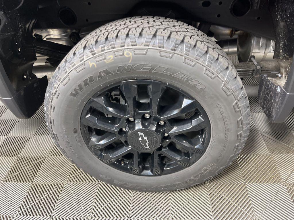 new 2025 Chevrolet Silverado 2500 car, priced at $59,315