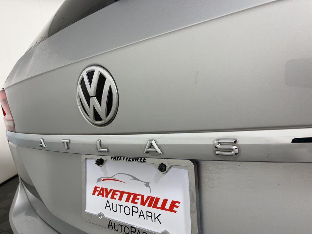 used 2018 Volkswagen Atlas car, priced at $14,695