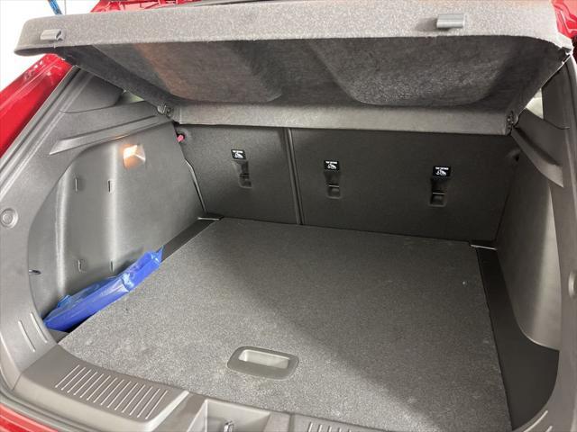 new 2025 Chevrolet Trax car