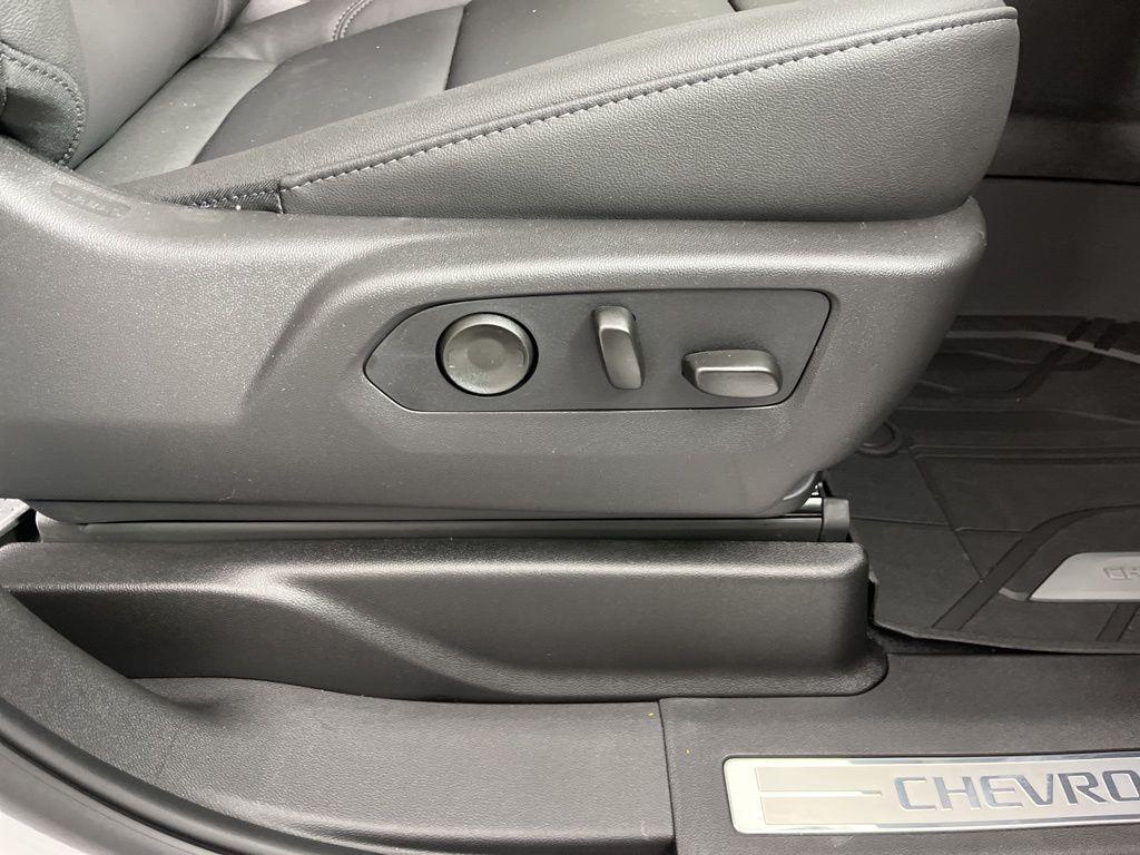 new 2025 Chevrolet Tahoe car