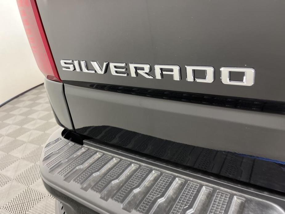 new 2024 Chevrolet Silverado 1500 car, priced at $49,945