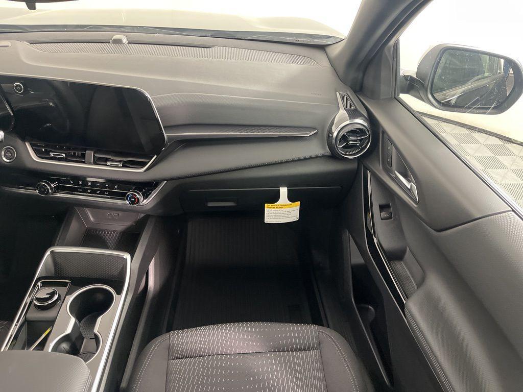 new 2026 Chevrolet Equinox car, priced at $30,320