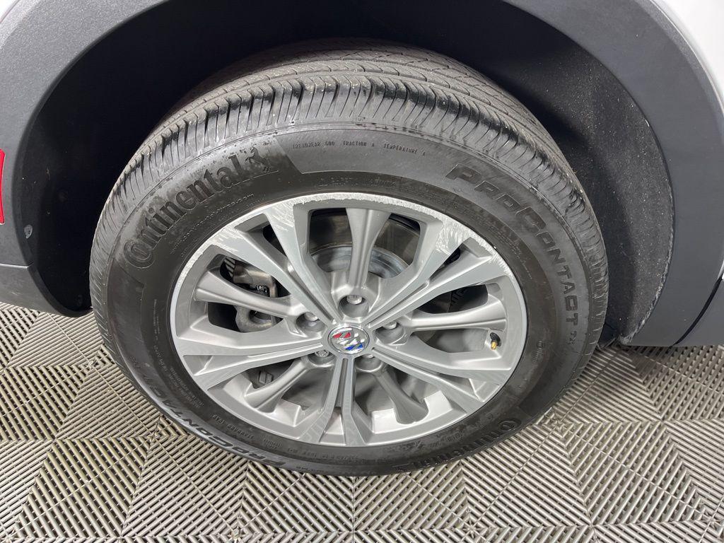 used 2023 Buick Envision car, priced at $26,411