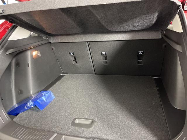 new 2025 Chevrolet Trax car