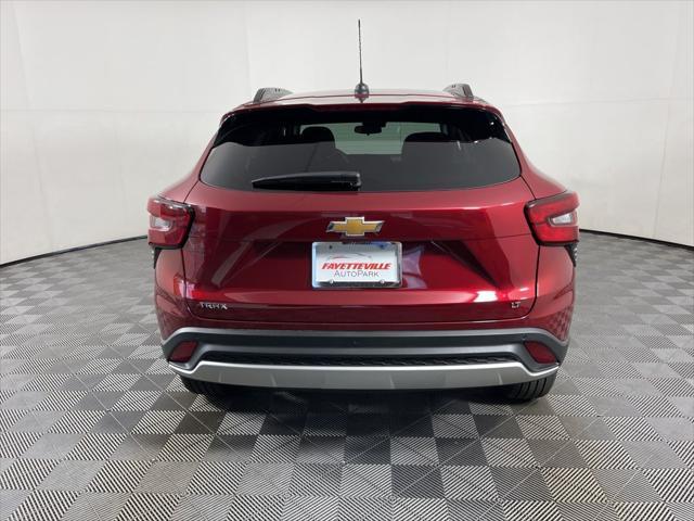 new 2025 Chevrolet Trax car