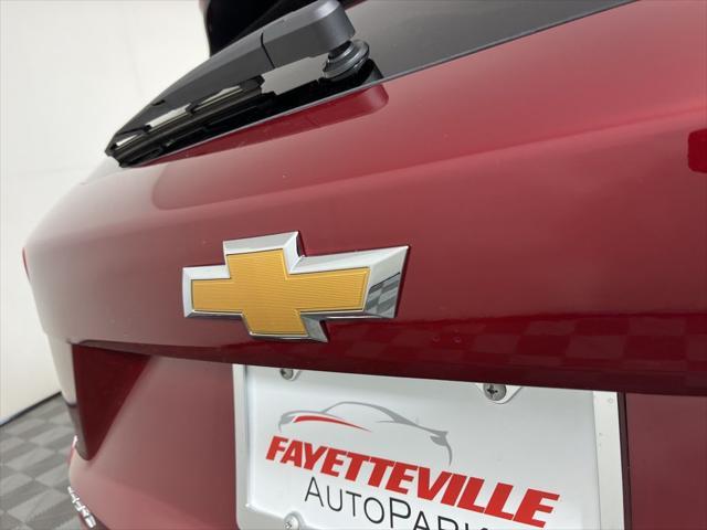 new 2025 Chevrolet Trax car