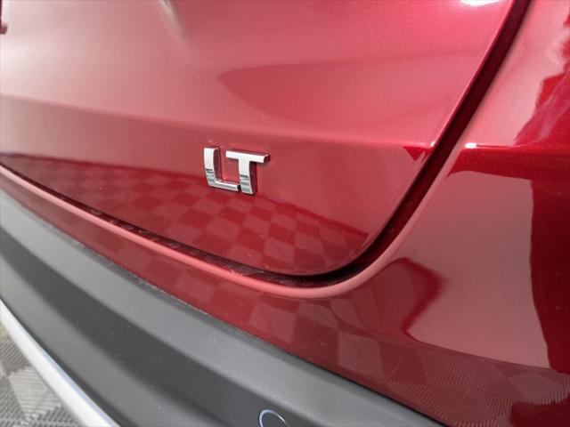 new 2025 Chevrolet Trax car