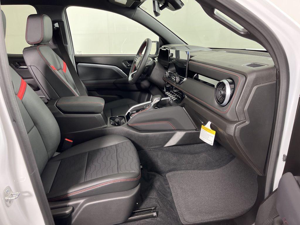 new 2025 Chevrolet Colorado car, priced at $47,840