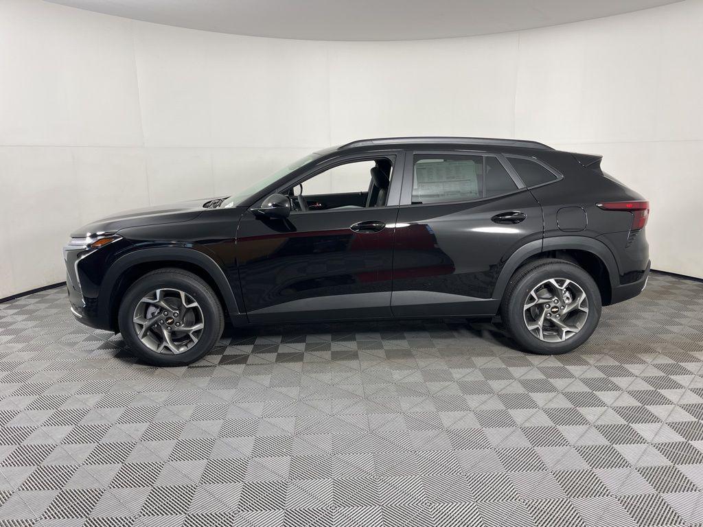 new 2025 Chevrolet Trax car, priced at $25,750