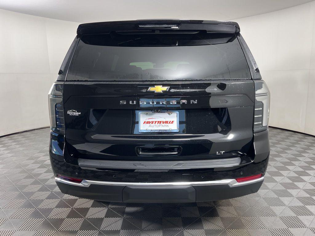 new 2025 Chevrolet Suburban car, priced at $75,275