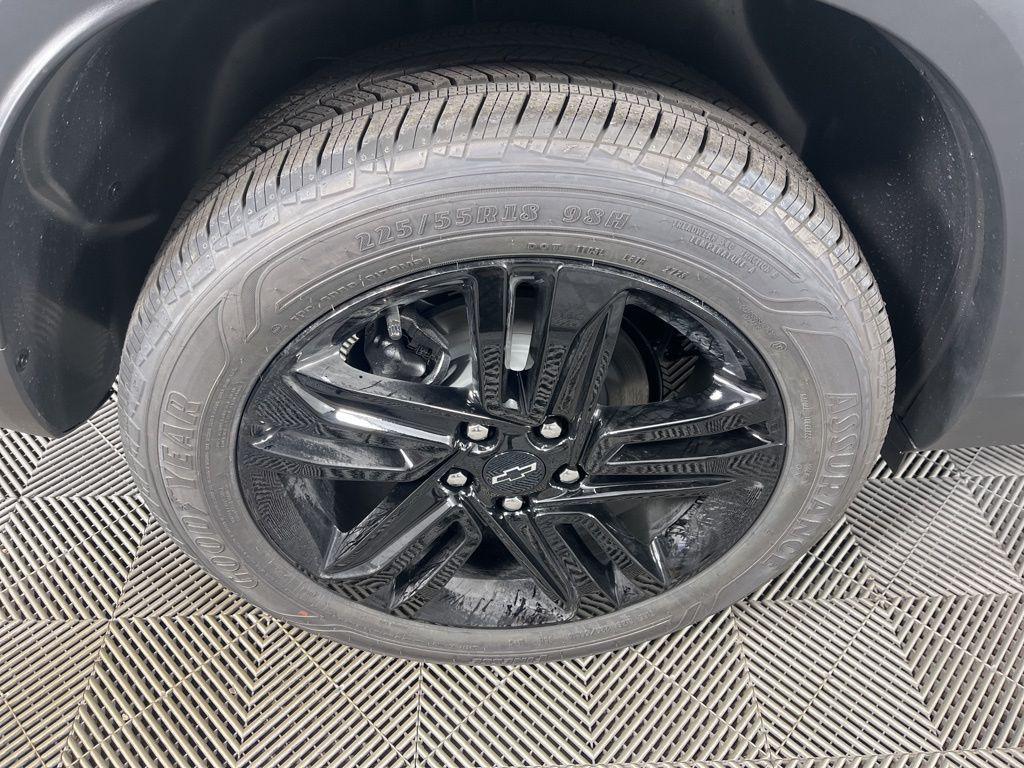 new 2026 Chevrolet Trax car, priced at $27,755