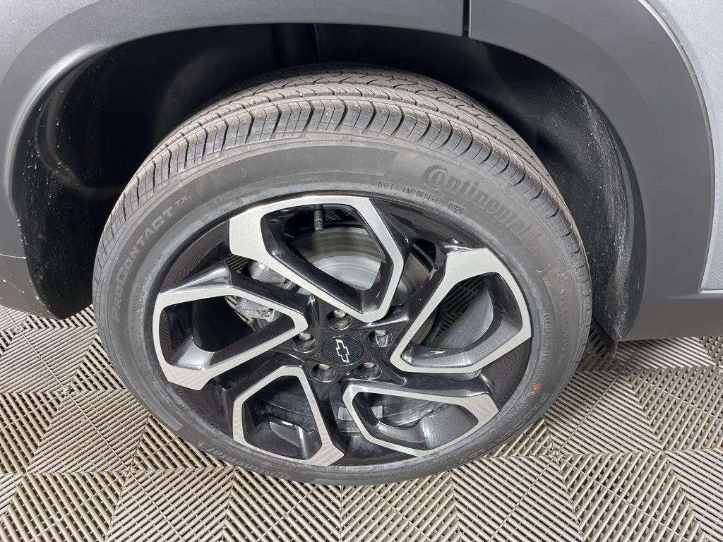 new 2026 Chevrolet Trax car, priced at $27,530