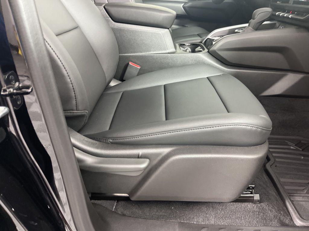 new 2025 Chevrolet Colorado car, priced at $46,974
