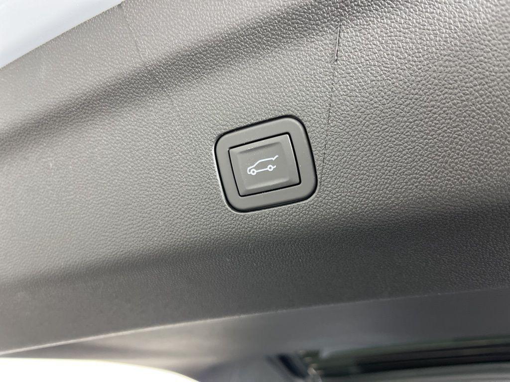 new 2026 Chevrolet Suburban car, priced at $97,775