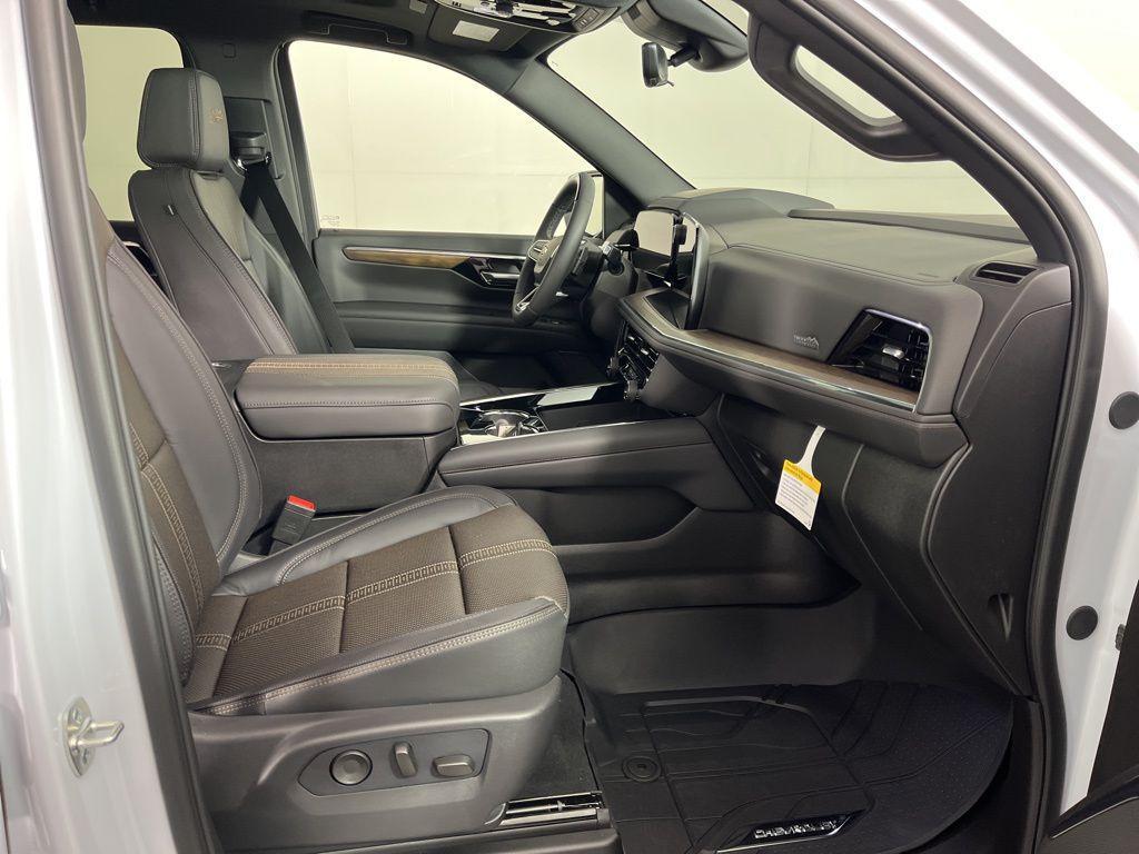 new 2026 Chevrolet Suburban car, priced at $97,775