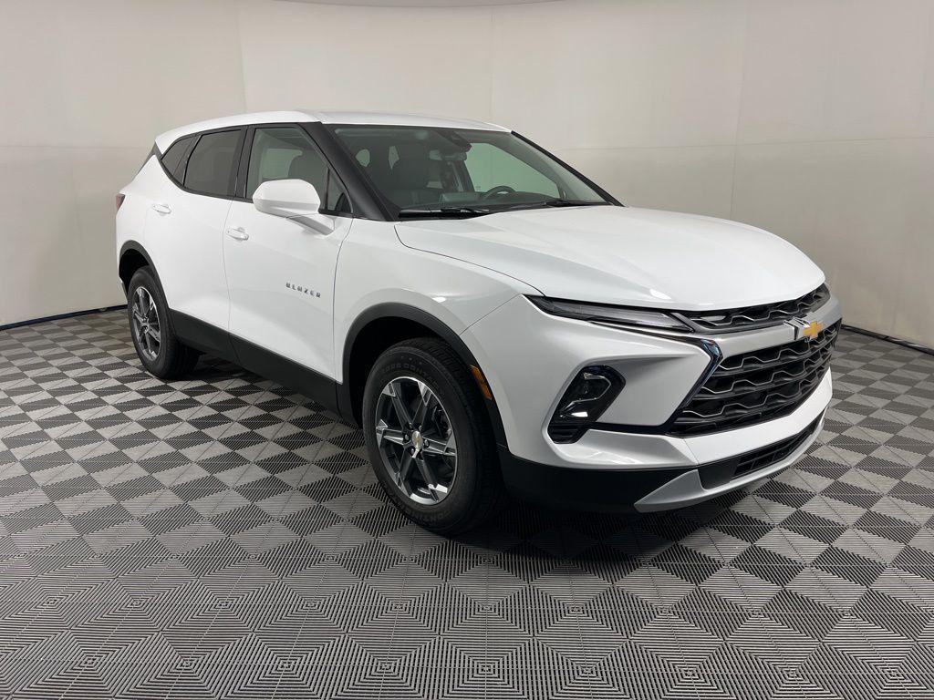 new 2026 Chevrolet Blazer car, priced at $36,545