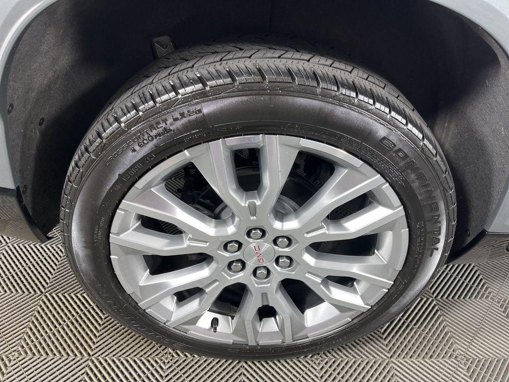 used 2024 GMC Acadia car, priced at $50,930