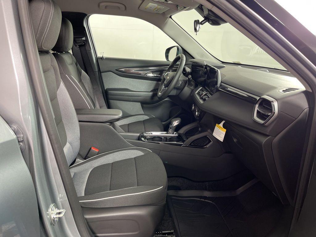 new 2026 Chevrolet TrailBlazer car, priced at $27,845