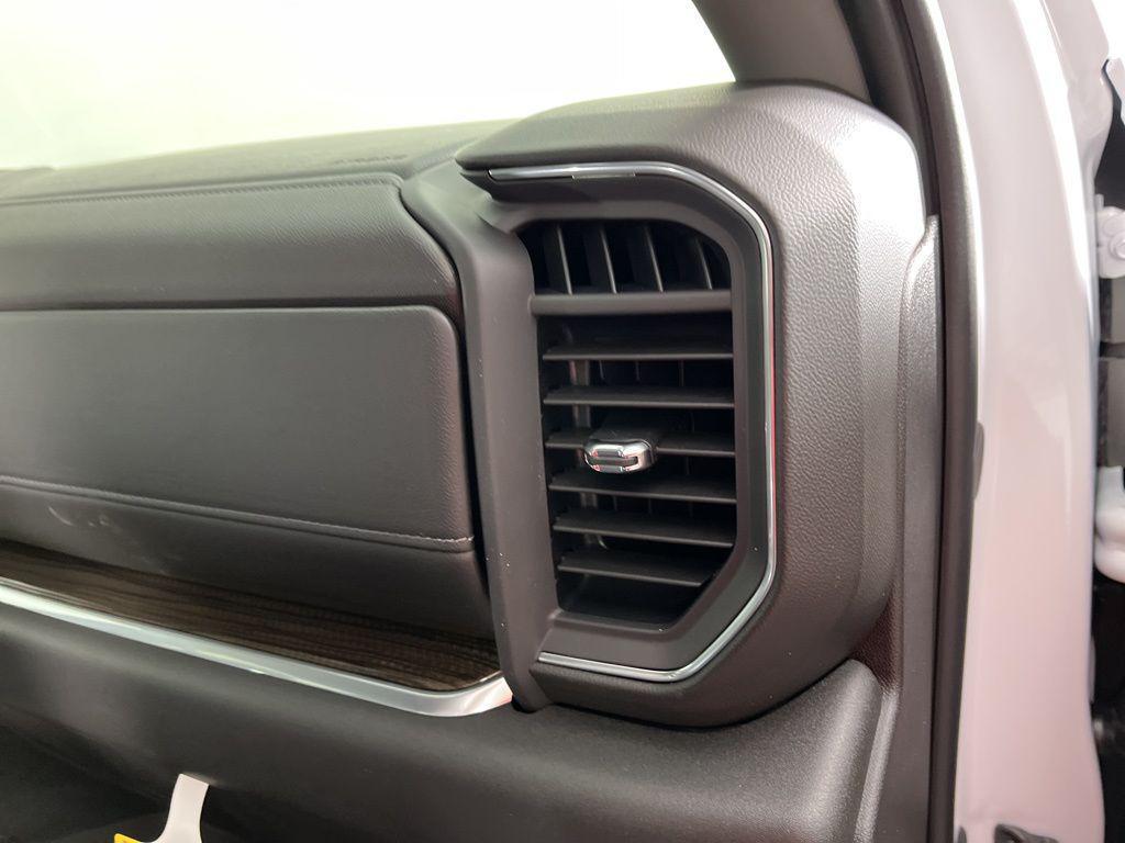 new 2026 Chevrolet Silverado 3500 car, priced at $82,055