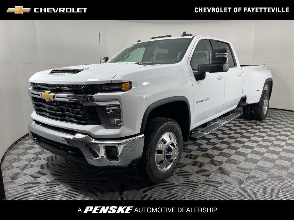 new 2026 Chevrolet Silverado 3500 car, priced at $82,055
