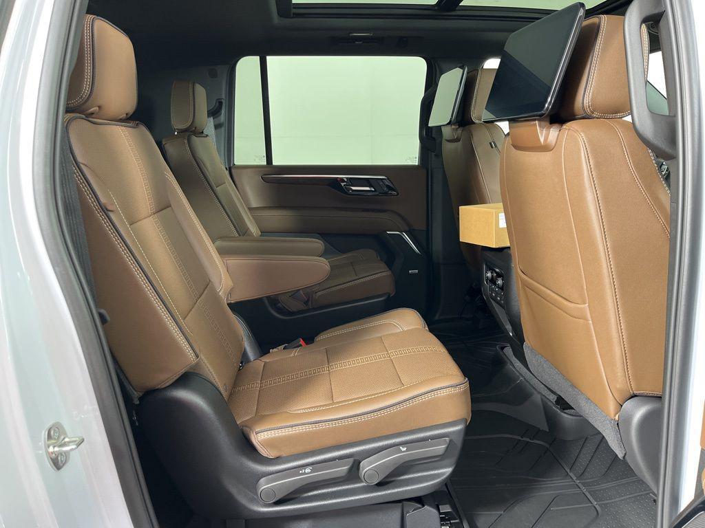 new 2026 Chevrolet Suburban car, priced at $99,670