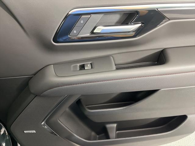 new 2025 Chevrolet Suburban car, priced at $84,300