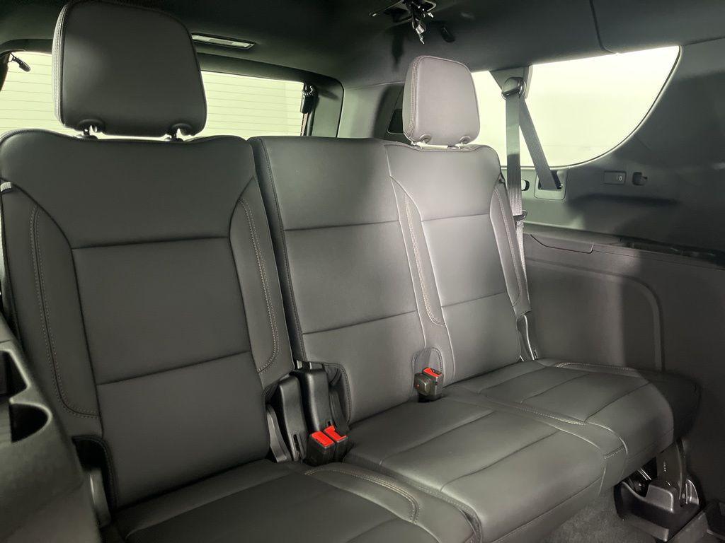 new 2026 Chevrolet Suburban car, priced at $100,900