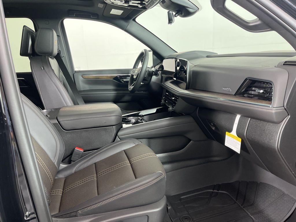 new 2026 Chevrolet Suburban car, priced at $100,900