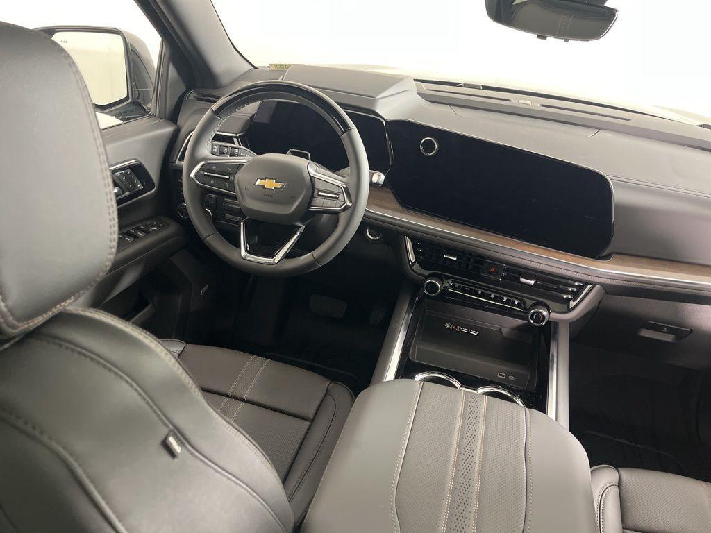 new 2026 Chevrolet Suburban car, priced at $100,900