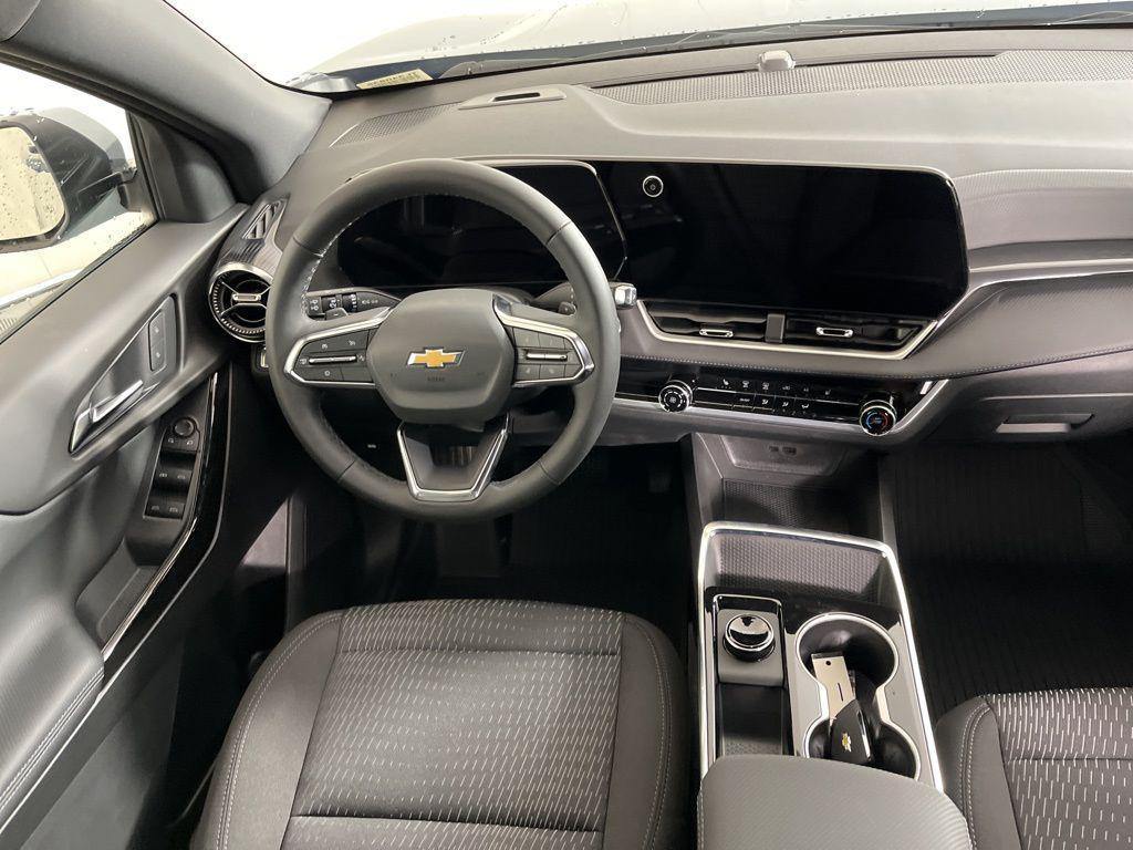 new 2026 Chevrolet Equinox car, priced at $32,820