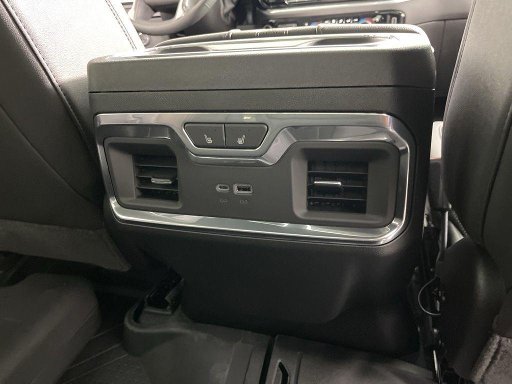 new 2025 Chevrolet Silverado 2500 car, priced at $79,880